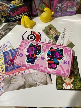 hello kitty wallet